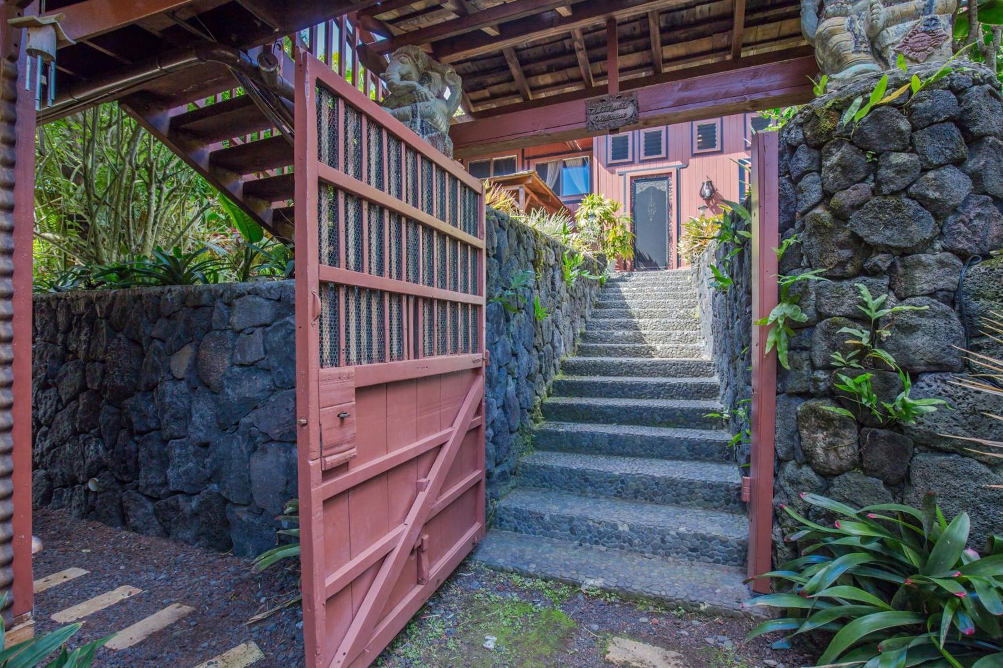 The Bali House And Cottage At Kehena Beach Hawaii Quarto foto